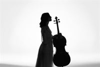 MJR008-ori_Camille Thomas